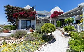 Farr Out Guest House